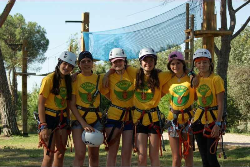 1455557665-Campamentos-de-verano-Tatanka-grupo-escalada-1024x680