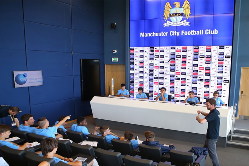 1455801859-SoloCampamentos-Manchester-City